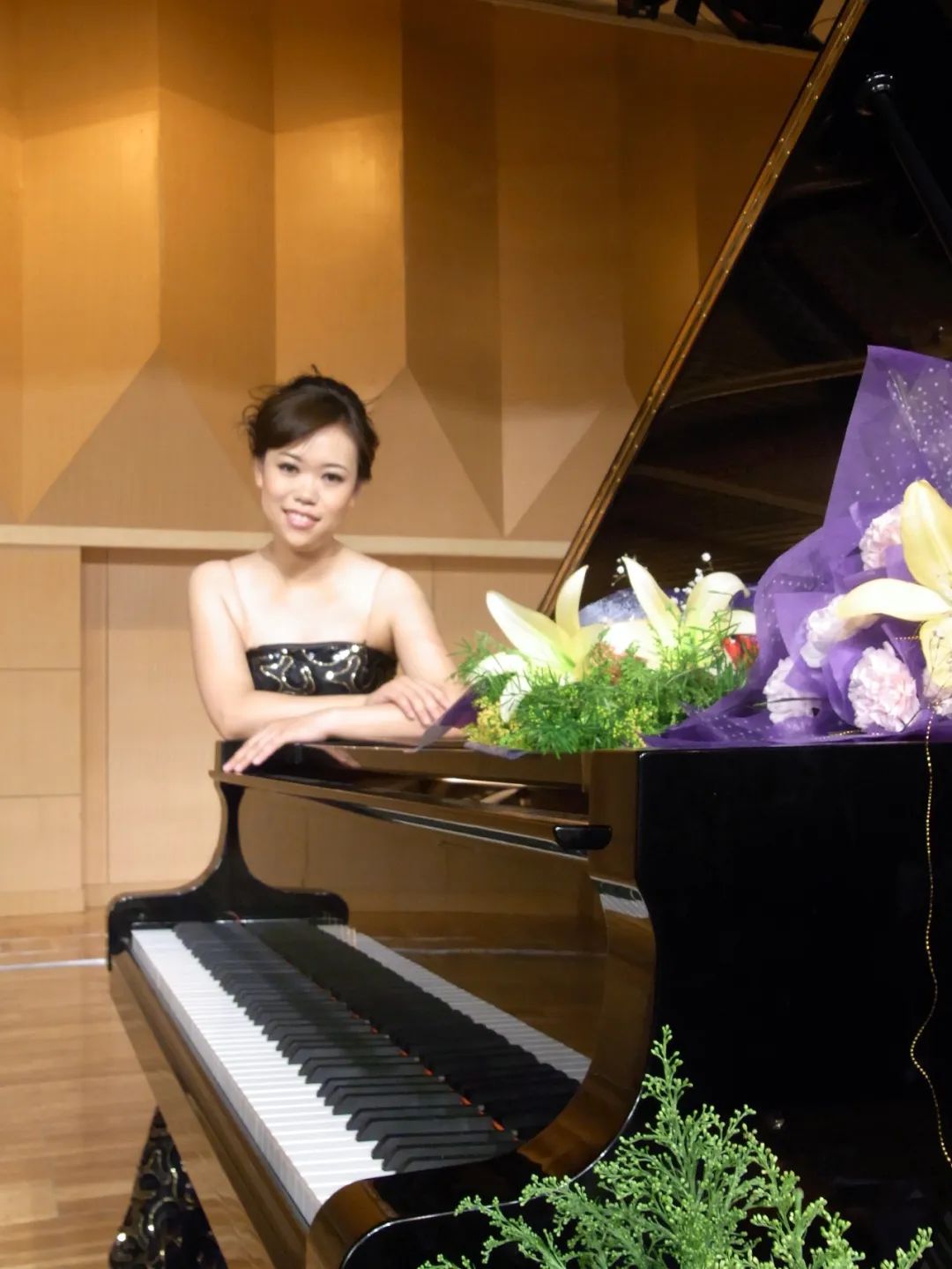 樊丽娜-钢琴教师